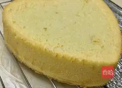 Illustration of how to make eight-inch heart-shaped chiffon cake 14