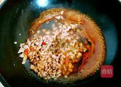 Illustration of how to make braised pork and potato noodles 9