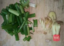  Illustration of how to make chicken noodle 3