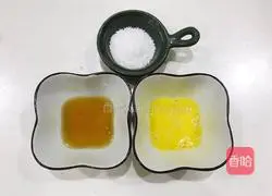 Illustration of how to make coconut buns 1