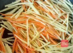 Fried noodles with shredded potatoes Illustration of how to do it 5