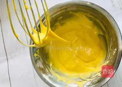 Chiffon Cake Recipe Illustration 5