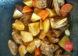 Illustration of home-style braised chicken 7