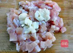 Illustration of how to make pan-fried chicken patties 2