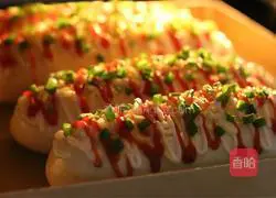 Illustration of how to make chive cheese bread 15