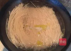 Cold Chicken Shredded Tartary Buckwheat Noodles Recipe Illustration 7