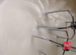 Illustration of how to make sponge cake 8