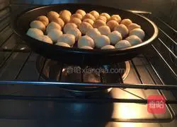 Illustration of how to make money buns 8