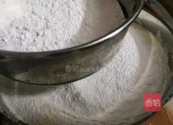 Illustration of how to make silk cake 6