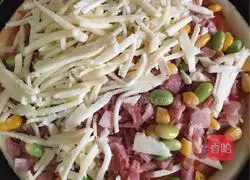 Illustration of homemade bacon pizza 10