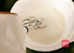 Spring Flowers Blooming Recipe Illustration 6