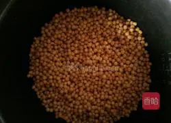 Illustration of how to make pea cake 3