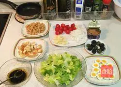 Tuna and Chickpea Salad Recipe Illustration 5