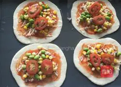 Illustration of Crispy Bottom Cherry Tomato and Colorful Vegetable Pizza 10