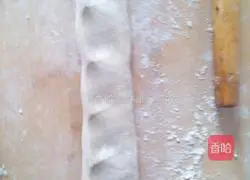 Illustration of making the noodles Dunton 5