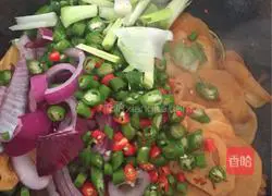 Illustration of how to make griddle potatoes 10