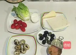 Tuna and Chickpea Salad Recipe Illustration 2