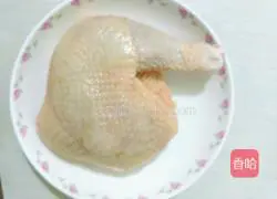 Illustration of rice cooker braised chicken with rock sugar 1