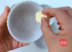 Illustration of how to make French dessert