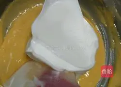 Illustration of how to make raisin cake rolls 10