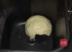 Illustration of how to make pizza crust 2