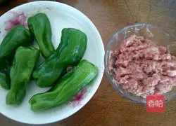 Illustration of how to make fried and stuffed green peppers 5