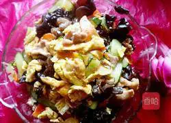 Illustration of how to make stir-fried Mushu Pork 11