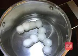 Illustration of how to make curry fish eggs 2