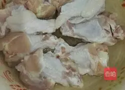 Illustration of Orleans honey roasted wing root 1