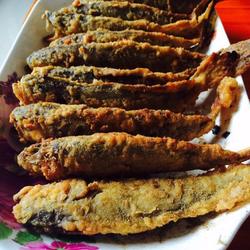 Salt and pepper small yellow croaker