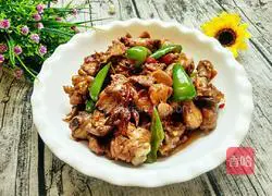 Illustration of how to make green pepper and spicy chicken 9