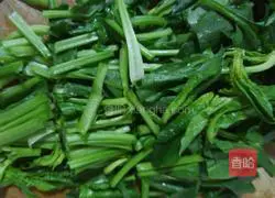 Illustration of how to make nut spinach mixed with sesame sauce 2