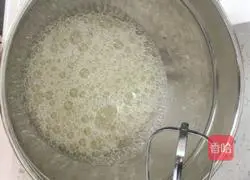 Red Velvet Cake Recipe Illustration 4