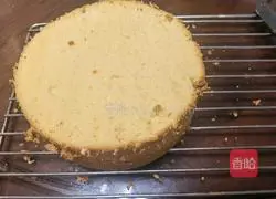 Illustration of how to make fruit cake 8