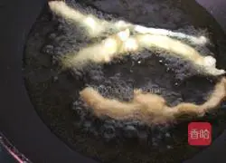 Illustration of how to make fried toon fish 7