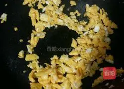 Illustration of Northeast Egg Braised Noodles 2