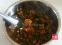 Illustration of how to make braised noodles with leeks and eggs 8