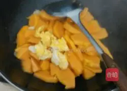 Illustration of how to make papaya and braised eggs 6