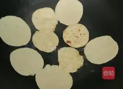 Illustration of making oatmeal potato pancakes 11