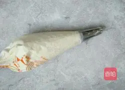 Strawberry Cake Box Recipe Illustration 15