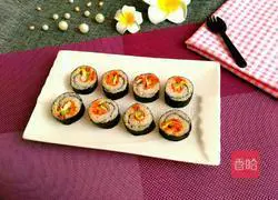Illustration of how to make bacon sushi 12