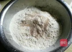 Illustration of how to make fried buns 1