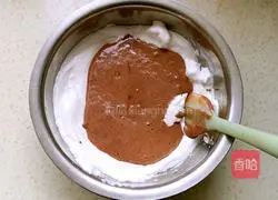 Coco Chiffon (eight-inch) recipe illustration 11