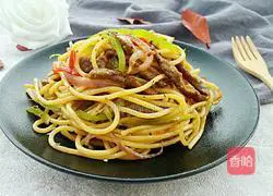 Illustration of how to make stir-fried spaghetti with black pepper and beef tenderloin 13