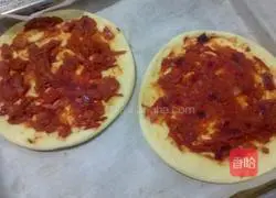Illustration of how to make shrimp pizza 7