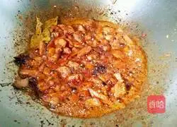 Illustration of how to make northwest mutton noodles 5