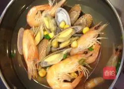 How to make kimchi seafood rice noodles Illustration 3