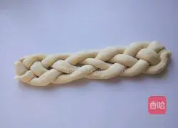 Illustration of how to make braided bread 3