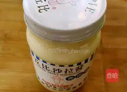 Illustration of how to make ham, bacon and egg sandwich 2