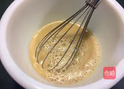 Illustration of how to make coffee walnut muffin cake 6
